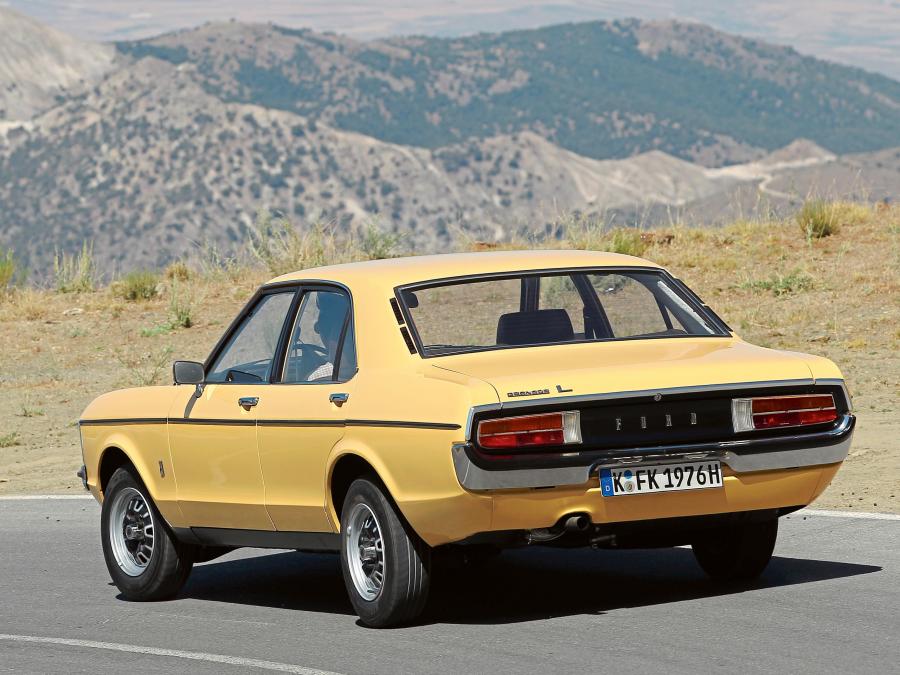  Ford Granada L 4-Door 1972 года  (фото 12 из 13)